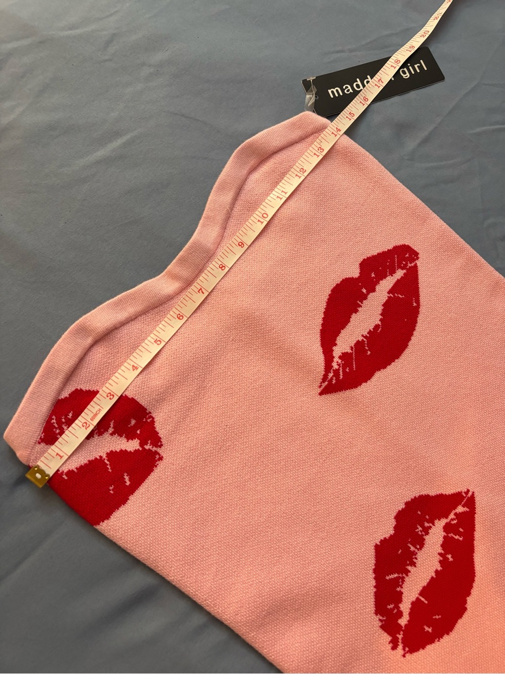 💋 Madden Girl by Steve Madden Strapless Lip Print Sweater Dress NWT Size Small - Picture 4 of 9